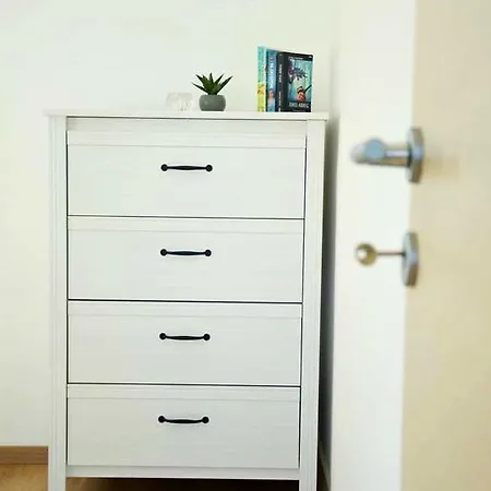 アパート Luna ポスティレ