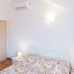 Luna 公寓 波斯蒂勒